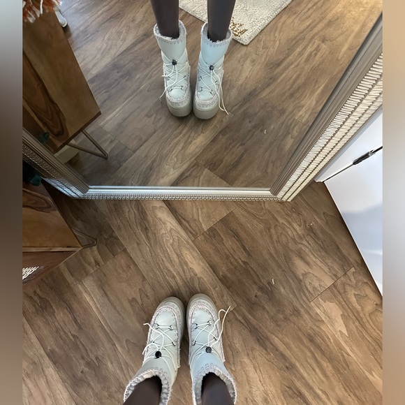 MOU platform lunar landing boot, cream, size 38, excellent condition - Picture 7 of 8